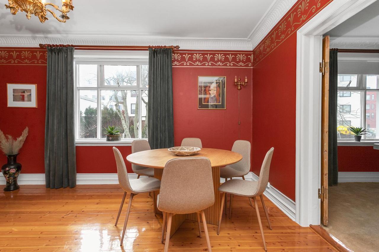 Charming Apartment - Amazing Downtown Location 레이캬비크 외부 사진