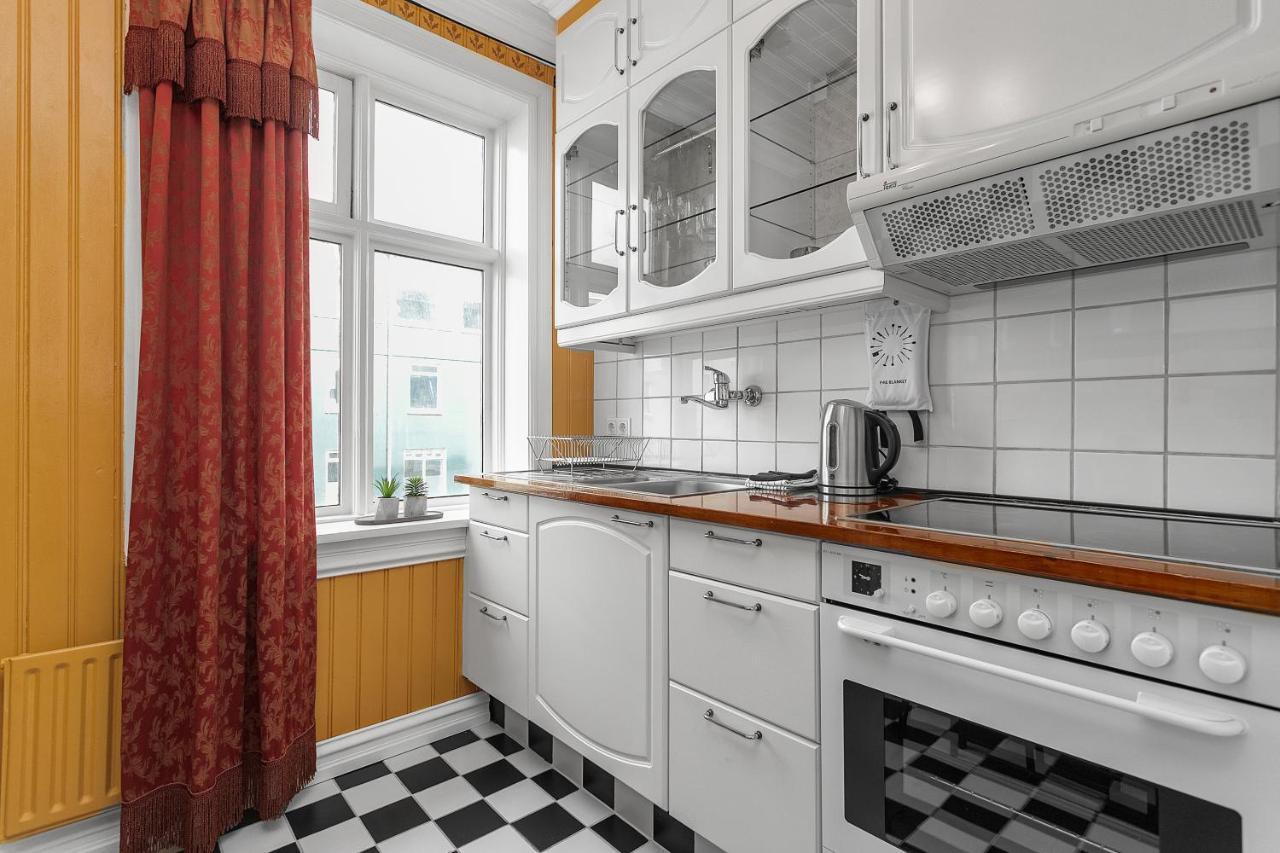 Charming Apartment - Amazing Downtown Location 레이캬비크 외부 사진