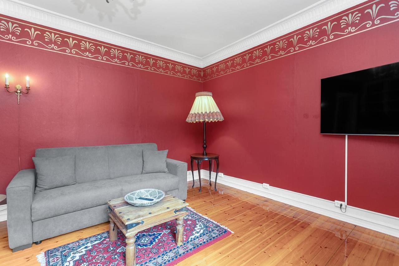 Charming Apartment - Amazing Downtown Location 레이캬비크 외부 사진